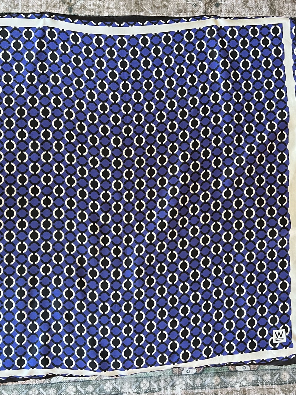 NWT W Collection 100% Silk Scarf Blue Black White Geometric Print 27” Square - Picture 2 of 9